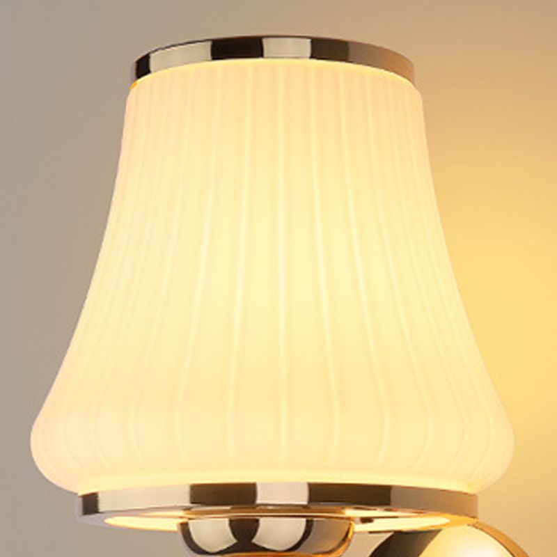 Metal Geometric Wall Light Modern 1 Light Wall Sconce with Glass for Living Room