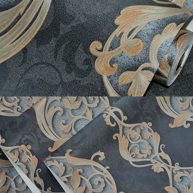 Vintage Swirl Flower String Wallpaper for Bedroom 54.2-sq ft Wall Decor in Gold on Black