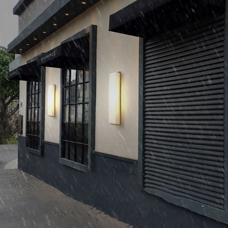 1-Light Retangular Wall Sconce Modern Simple Style LED Wall Lighting in Gold