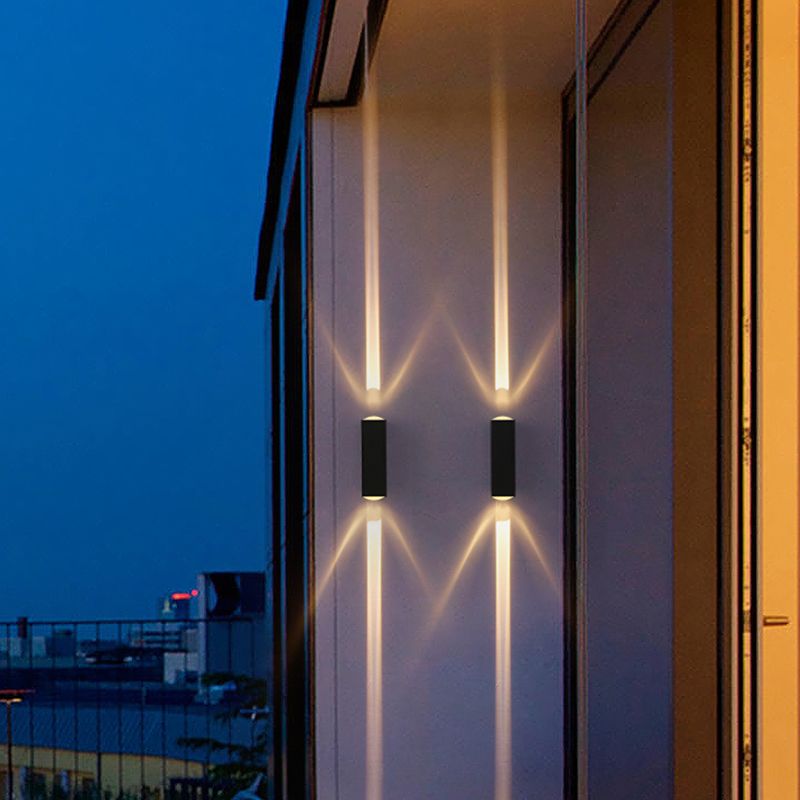 Moderner Stil quadratischer Schatten Wandleuchte Metal 2 Leuchten Wandmontage Beleuchtung in Schwarz