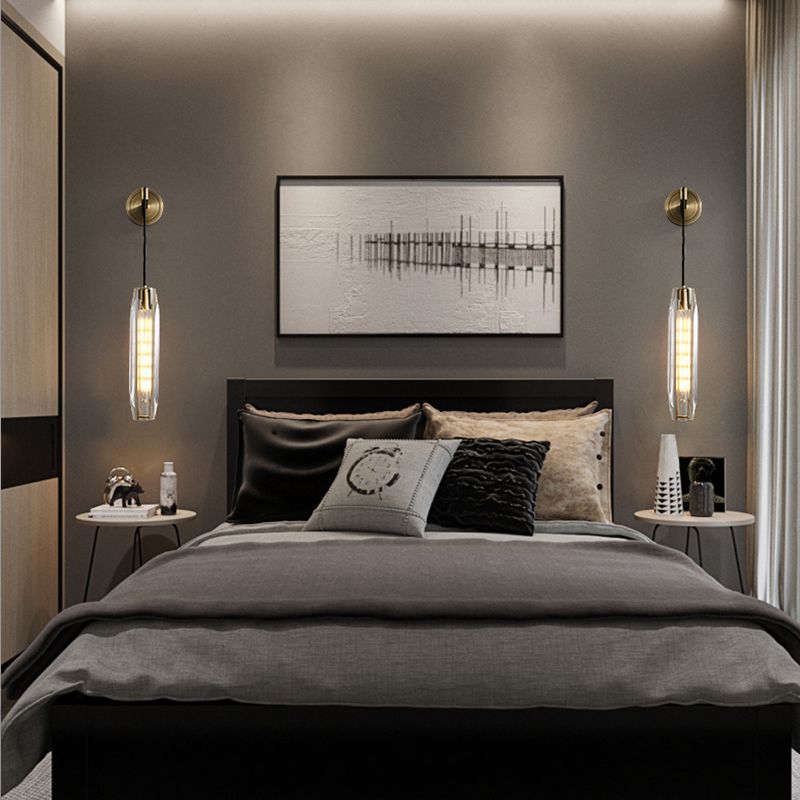 Unique Shade Crystal Wall Sconce Modern Style Single Light Wall Mounted Light in Brass