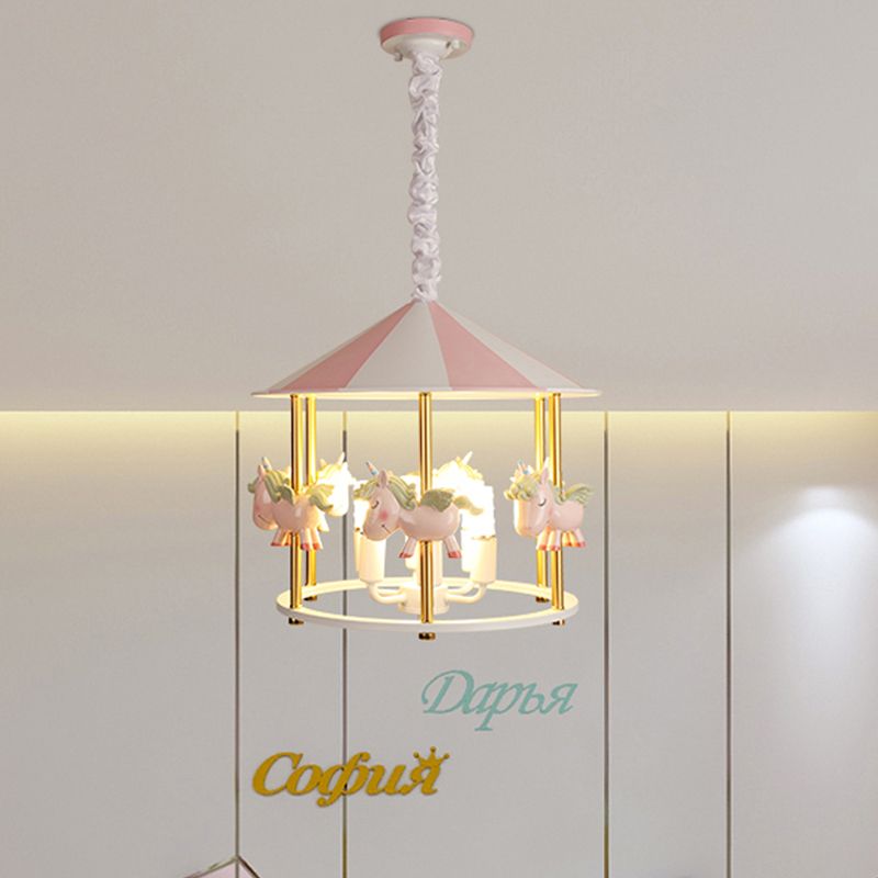 Resina unicornio carrusel lámpara colgante niños lámpara de araña colgante rosa/azul de 5 luces para habitación infantil