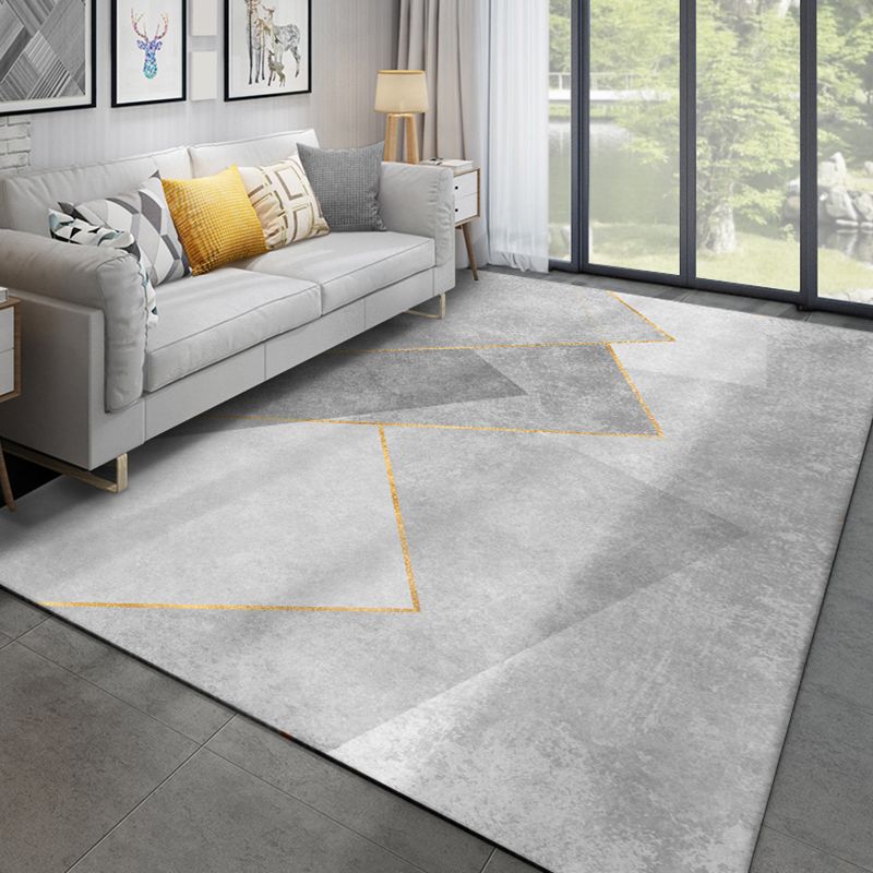 Gray Tone Funky Area Carpet Polyester Triangle Splicing Rug Stain Resistant Carpet for Living Room