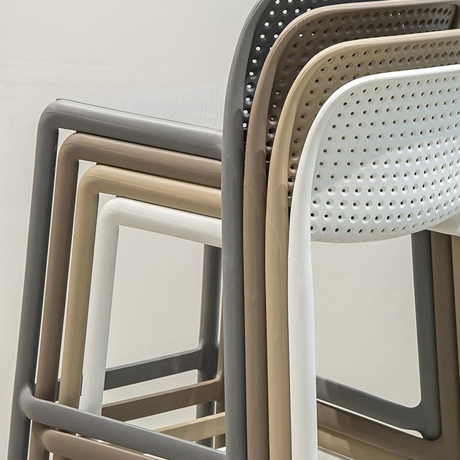 Taburete de bar de plástico para dormitorio, taburete moderno sin brazos con respaldo, asiento de plástico
