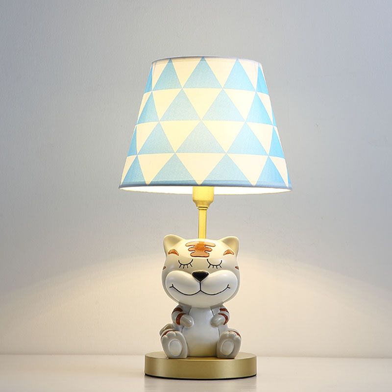 Conical Triangle-Print Fabric Table Light Kids Single Bulb Pink/Blue Night Stand Lamp with Resin Tiger Base