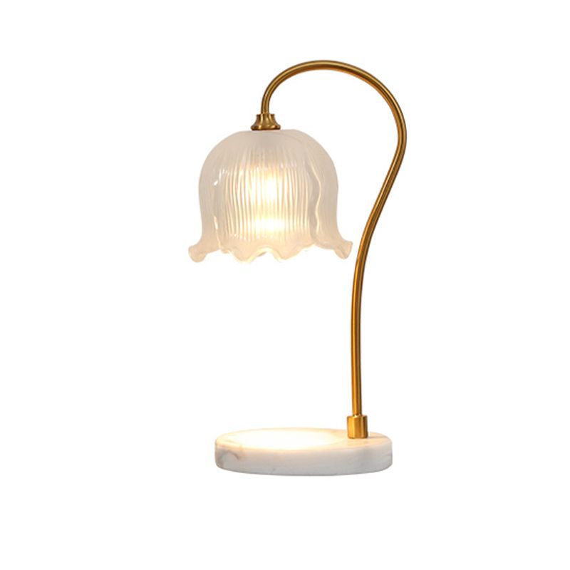 Gold Flower Table Light Modern Aromatherapy Melting Wax Table Lamp (Without Aromatherapy Candles)