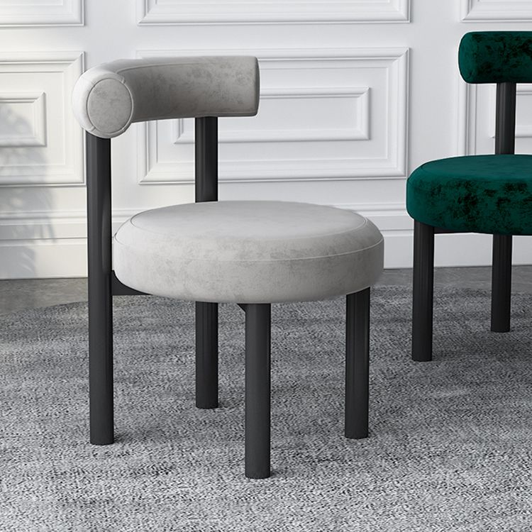 Silla lateral de terciopelo estilo diseñador, respaldo abierto, acabado mate, silla de comedor