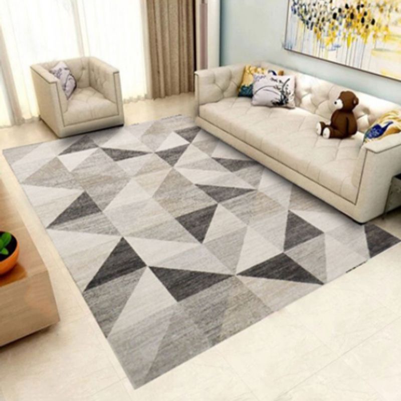 Black Rhombus Print Rug Polyester Modern Rug Non-Slip Backing Rug for Home Decor