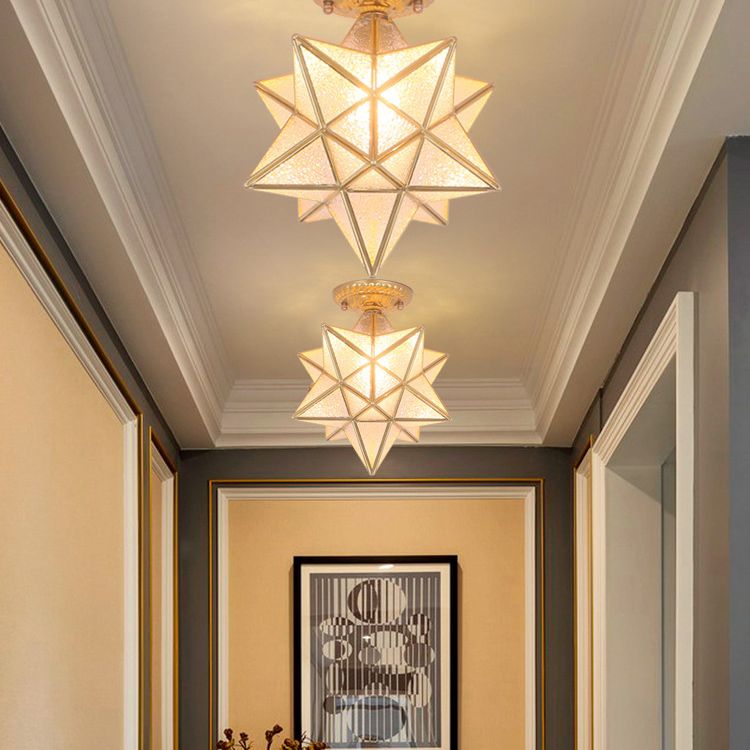 Cuivre en laiton en forme d'étoile lampe à chasse d'eau antique Verre de style 1