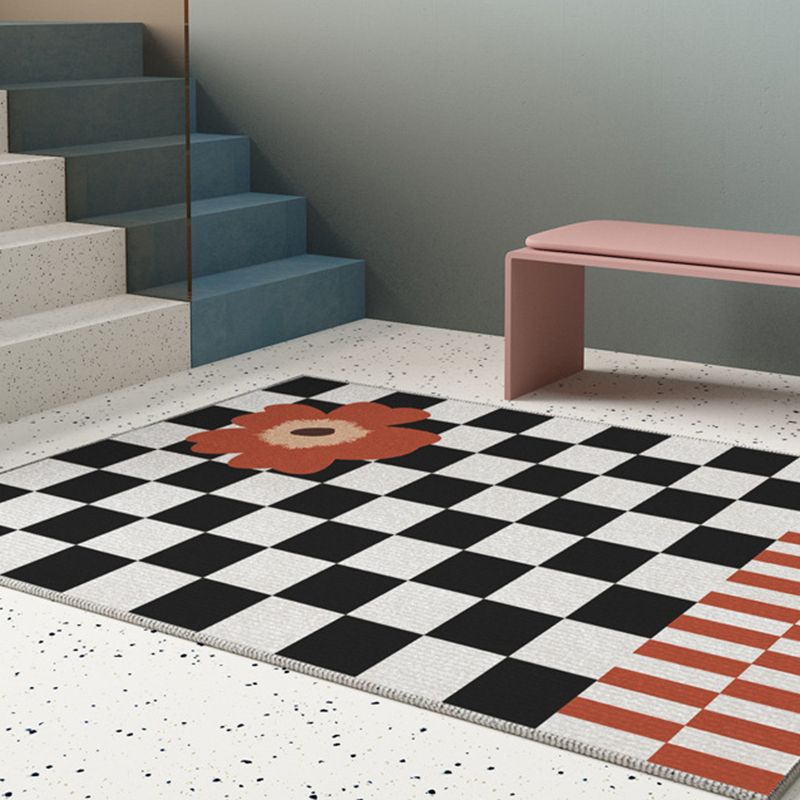 Black Simple Rug Polyester Flower Rug Washable Rug for Living Room