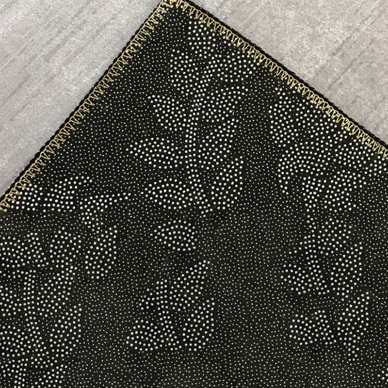 Simplicity Modern Bedroom Rug Dark Colored Geometrical Design Indoor Rug Polyester Stain Resistant Carpet for Home Decor