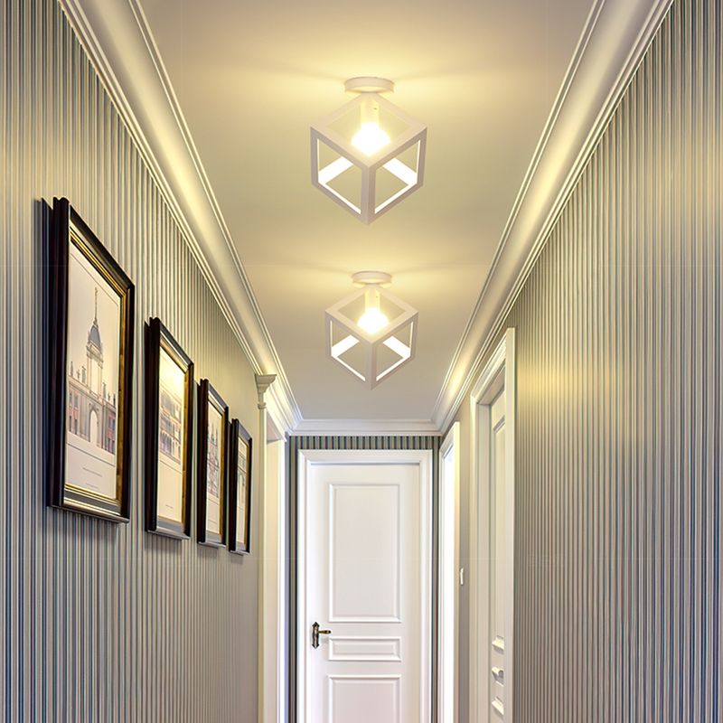 Metalen geometrische schaduw spoel plafondlicht industrieel 1 licht spoelbevestiging in het wit