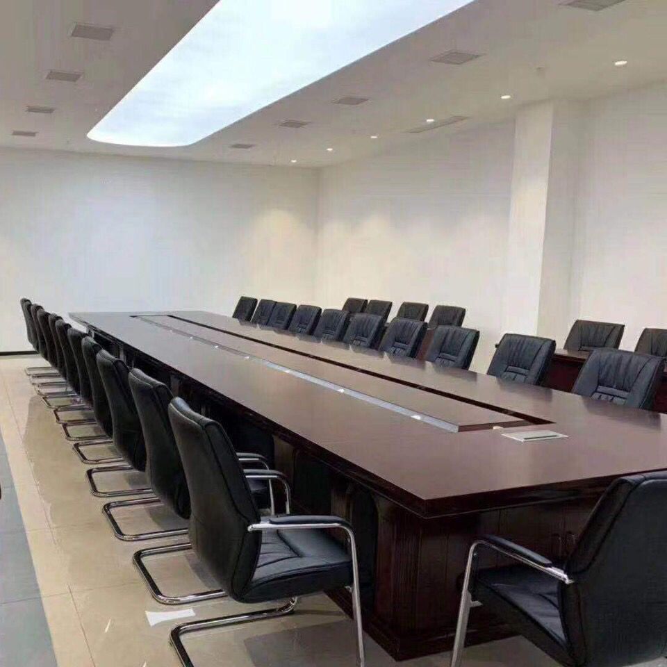 Silver Metal Modern Conference Chair High Back Leather Conference Chair