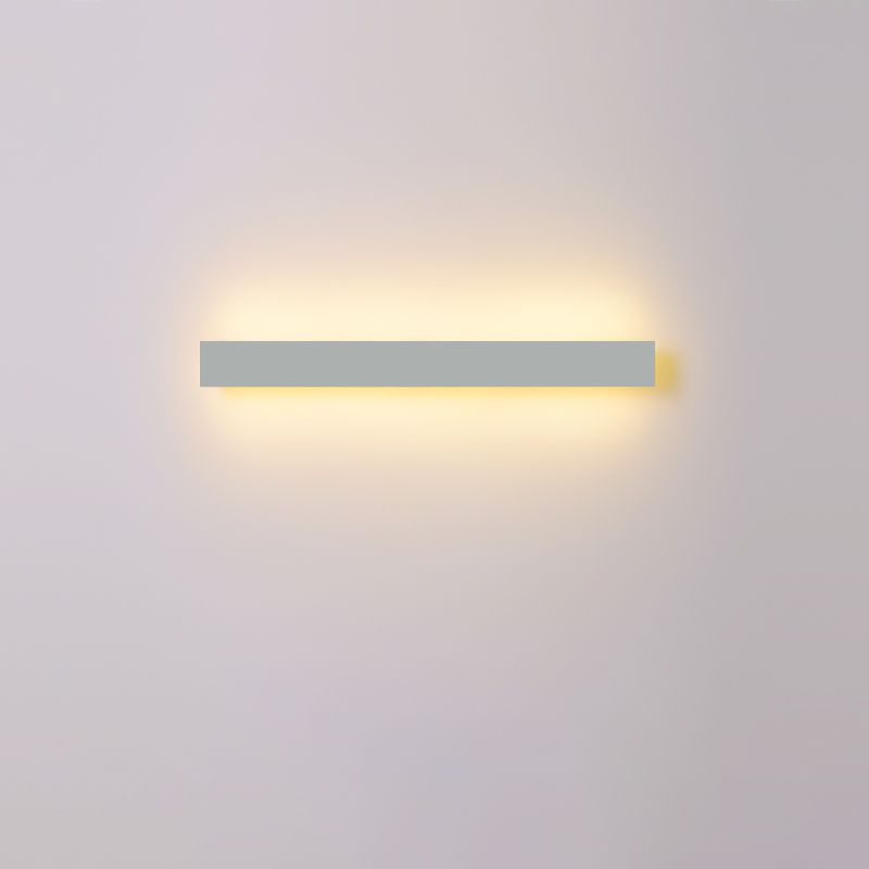 Modern Simple Simple Stile Linear Wall Sconce Metal 1 Sconces Light in White Finish