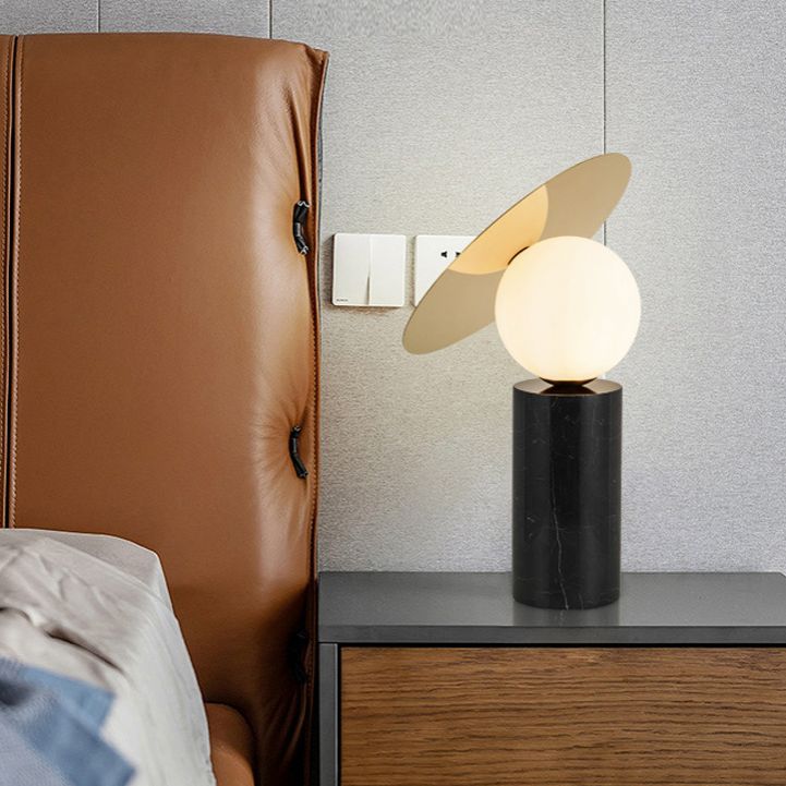 Nuits rondes en métal et lampe de style simplicité Lumière avec base en marbre