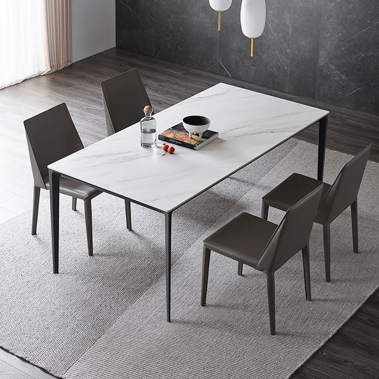 Eenvoudige keuken rechthoekige vorm eettafel gesinterde stenen top eettafel met 4 potenbasis