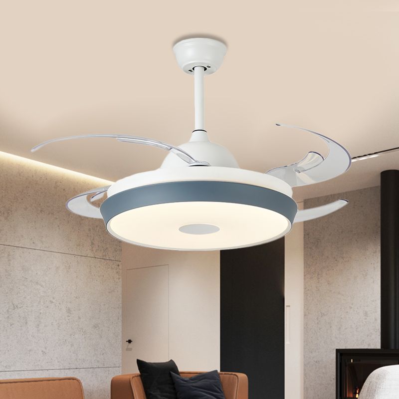 Lámpara de ventilador de techo acrílico circular Sala LED simple Luz de montaje de semi rascilla en gris con 8 cuchillas transparentes, 42 "de ancho