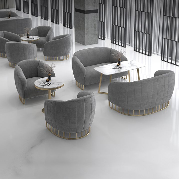 Traditional Luxury Round Dining Room Table White Marble Table with Gold Metal Base