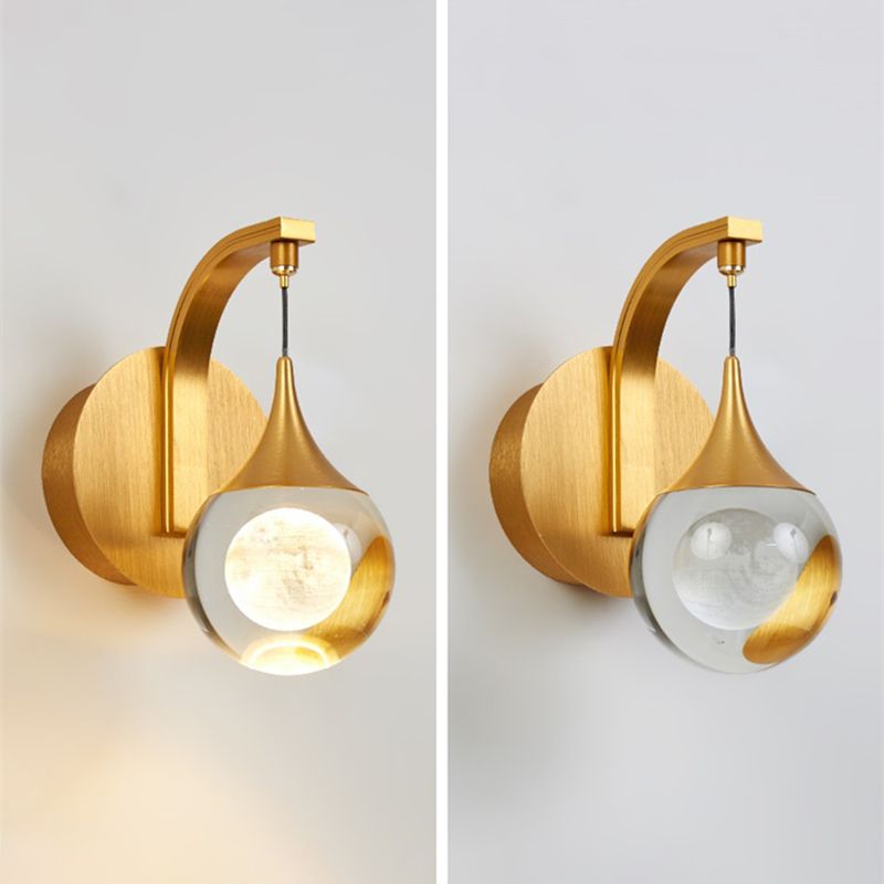 Lámpara de pared de la bola de cristal Moderna iluminación de pared LED de acabado dorado para pasillo
