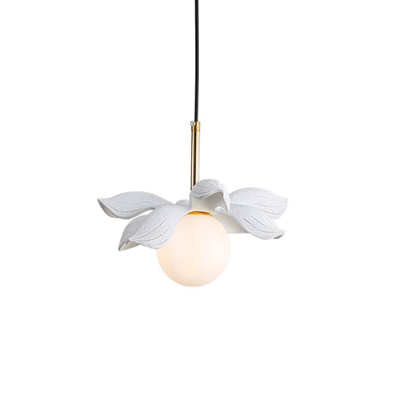 Forme unique suspendue Light Modern Style Metal 1 Light Prowing Lampe pour salle à manger