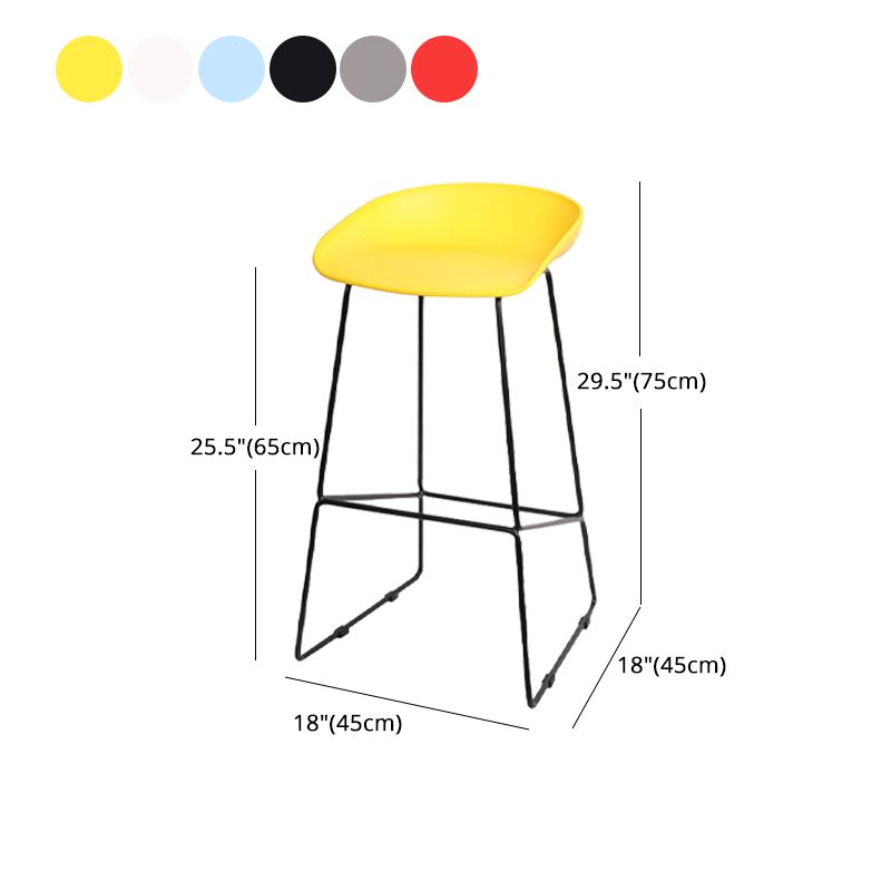 Industrial Indoor Barstool Iron Simple Tall Stool with Plastic Seat