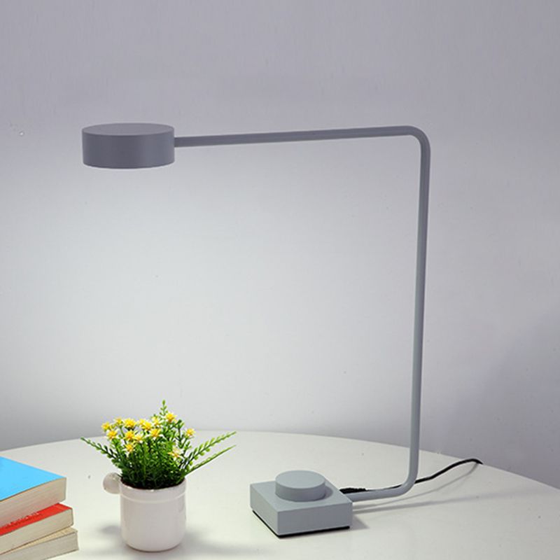 Right Angle Aluminum Study Lamp Nordic Metal Plug-in Table Light with Power Knob