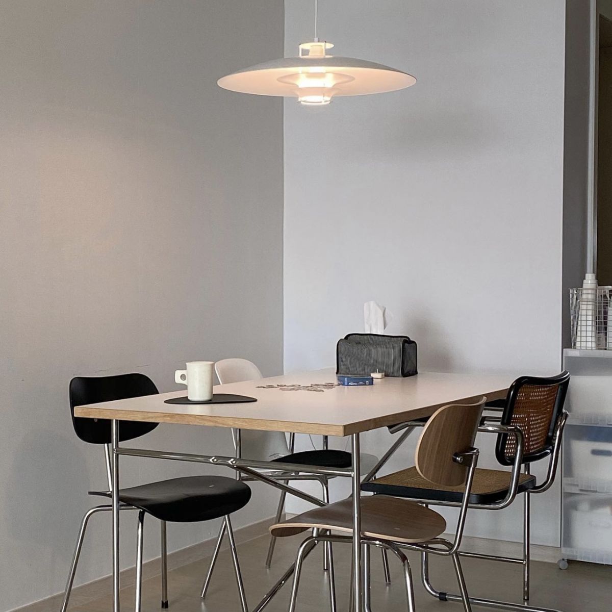 Modern Style Wooden Dining Chairs Open Back Dining Side Chair with Metal Legs