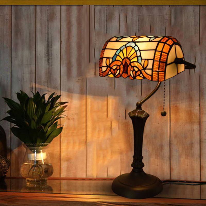 Halbzylindertischbeleuchtung 1-Licht-Buntglas antike Nachttischlampe für Bett