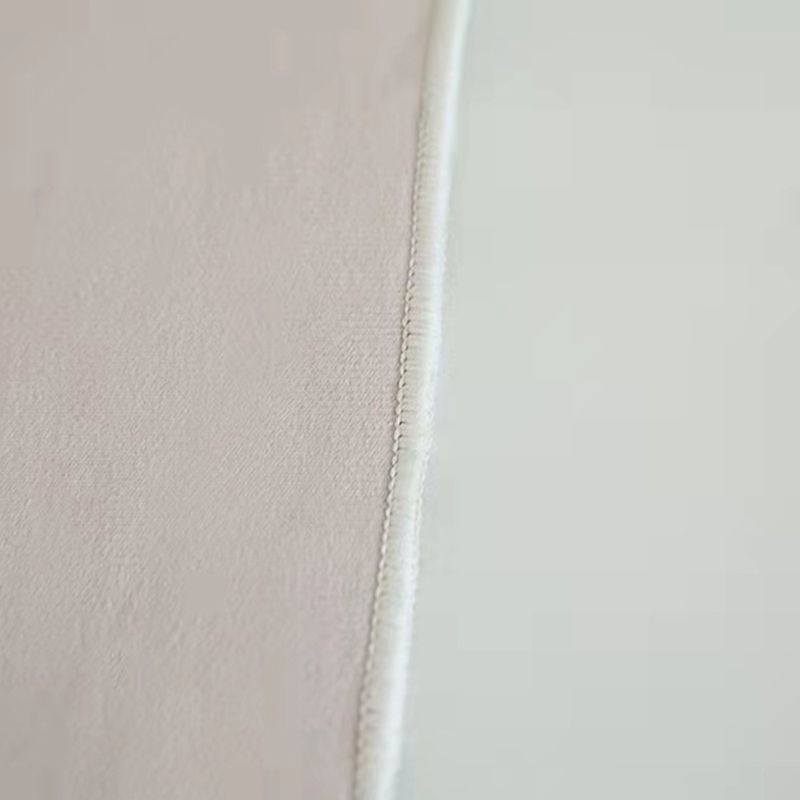 Red Modern Rug Polyester Graphic Rug Stain Resistant Rug for Home Decor