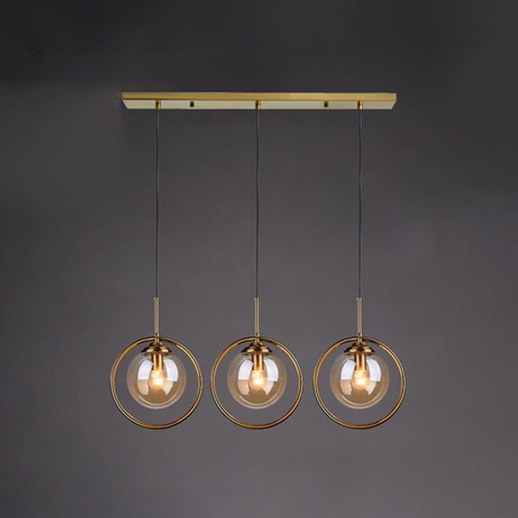 Luz de colgante de oro de vidrio en la moderna lámpara colgante de globo de hierro estilo lujo para el comedor