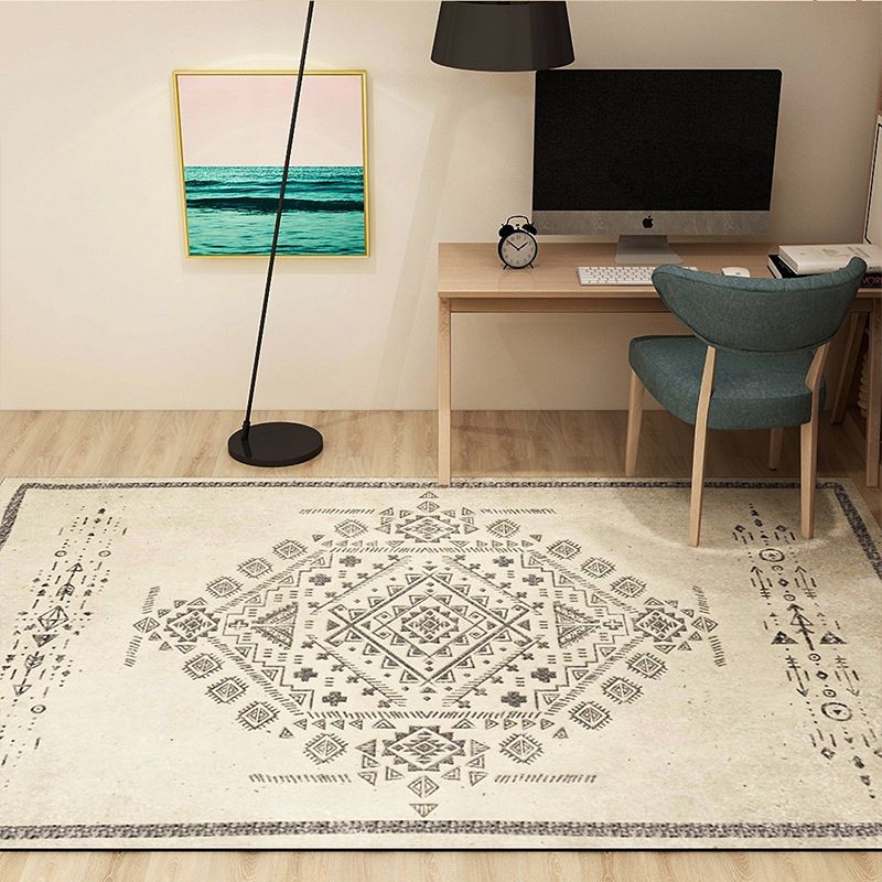 Eclectic Room Rug Multi-Color Rhombus Patterned Carpet Synthetics Stain Resistant Anti-Slip Backing Machine Washable Rug