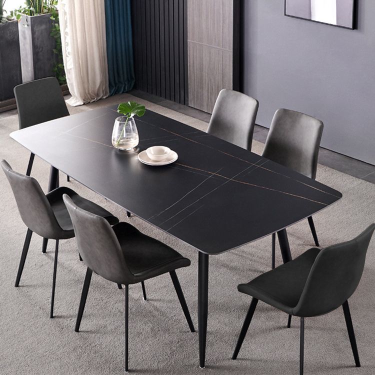 Chaise de salle à manger en cuir PU de style moderne, chaise Parsons de 18 pouces de large pour un usage domestique