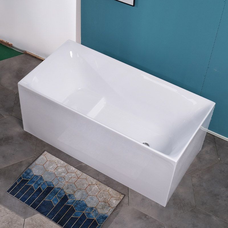 Soaking Freestanding Bath Tub Modern Style Acrylic Bathroom Bathtub