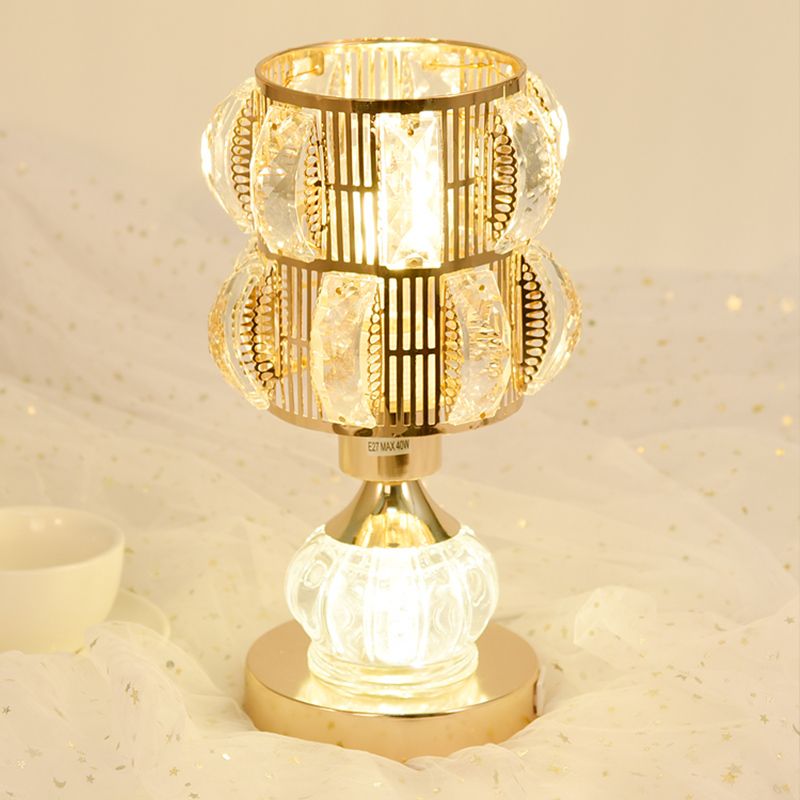 Gourde / cylindre du salon table lampe de table du milieu du siècle en cristal en orbe de nuit en or