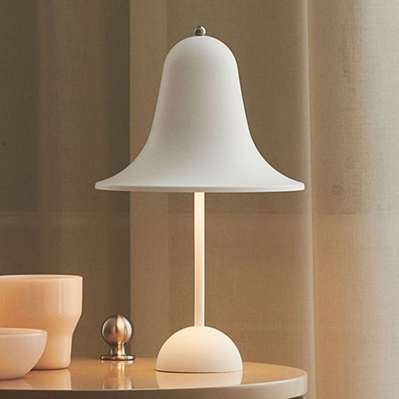 Hutform Tabelle Licht Einfachheitstil Metal Night Tischlampe