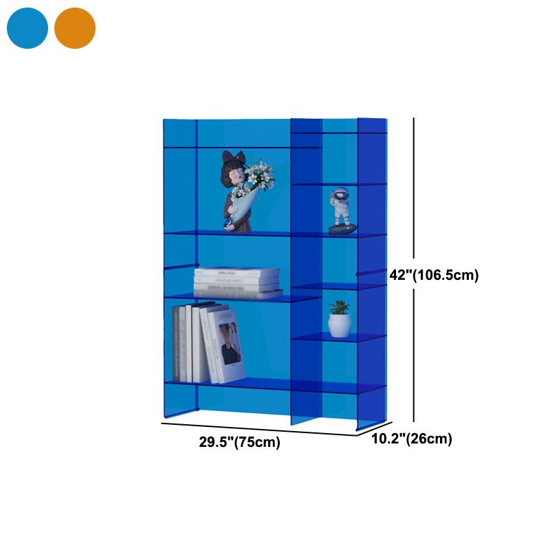 Libreria in stile scandinavo chiuso per l'ufficio di casa