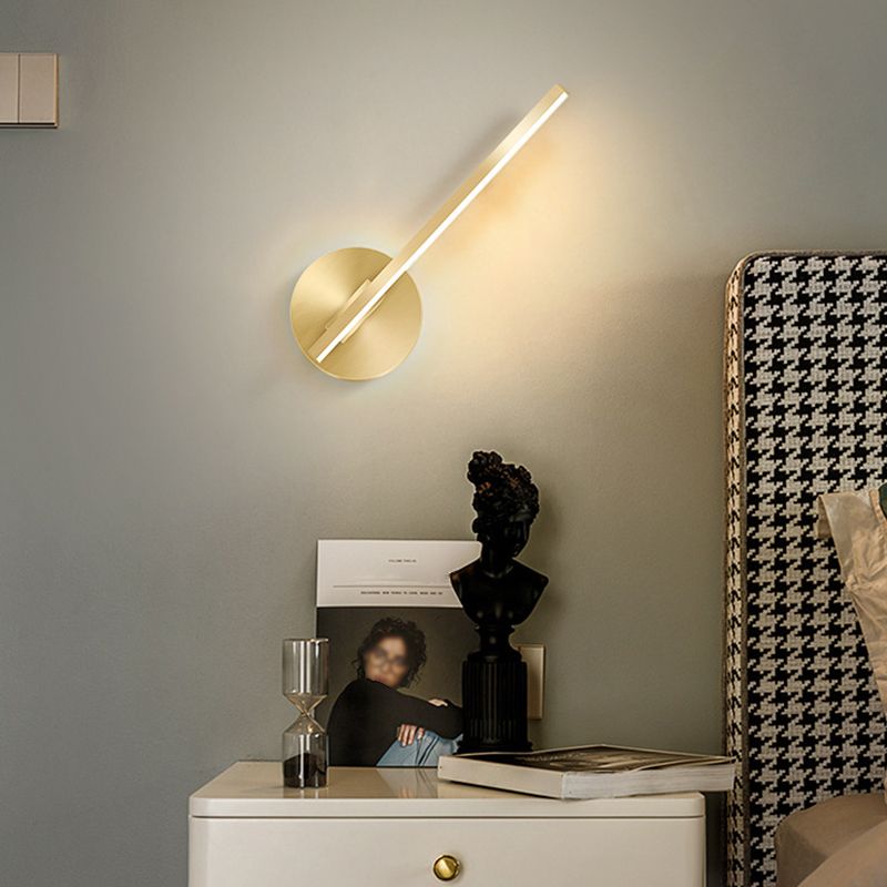 Pivoting Wall Lamps Simplicity Metal 1 Light Wall Light Sconces