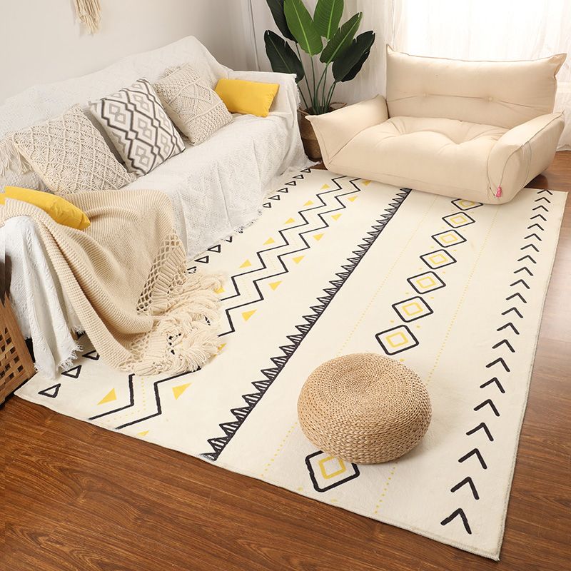 Fancy Yellow Carpet Geometric Print Polyester Area Rug Anti-Slip Area Rug for Home Decor