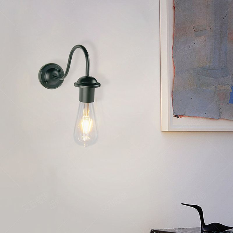 Contemporary Metal Wall Sconce Linear Shape Wall Light for Living Room in Black