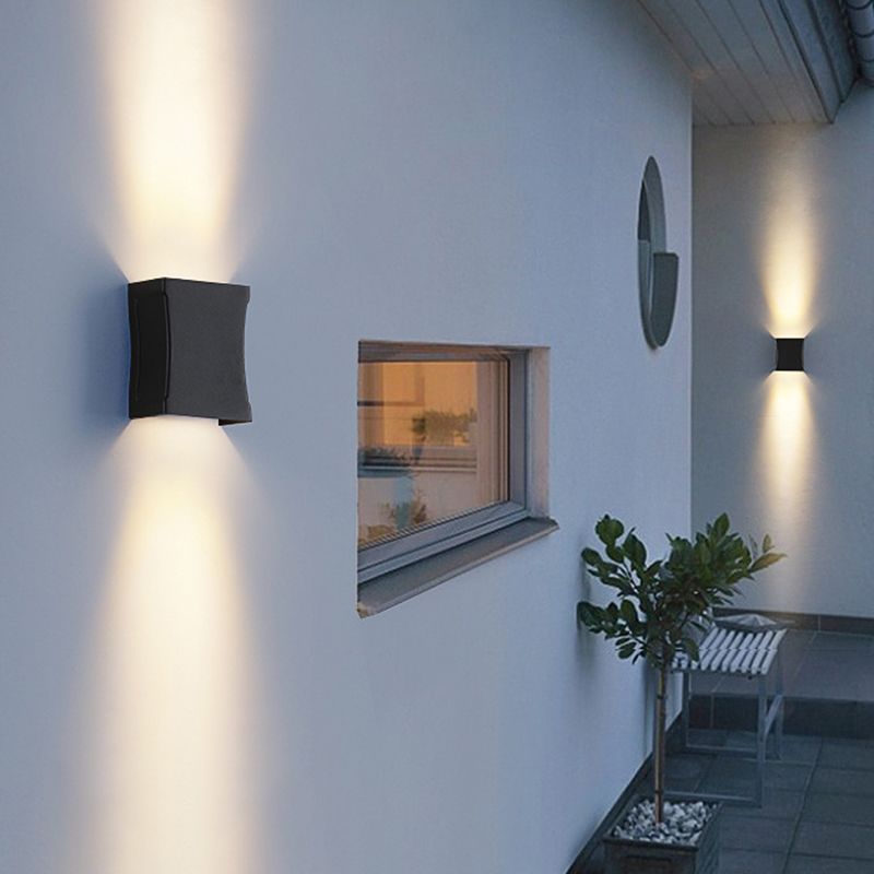 Modern Style Geometry Shape Wall Sconce Metal 2 Light Sconces for Outdoor