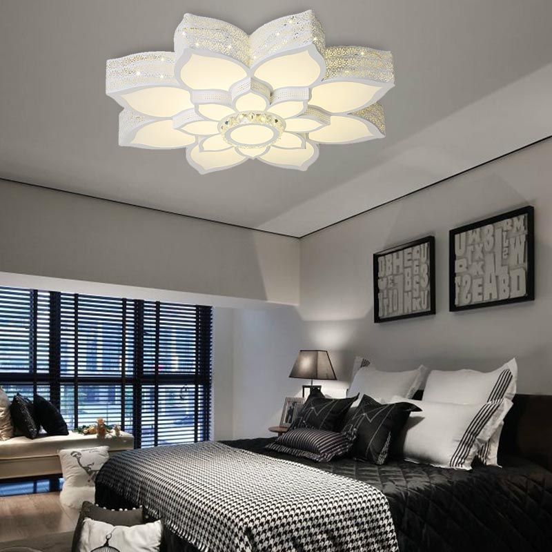 Lotus Faceted Crystal Flush Mount Light Fixture Simple White 23.5"/29.5"/35.5" W LED Ceiling Light in Warm/White Light