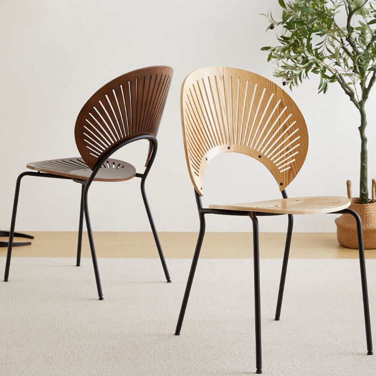 Chaise d'appoint de salle à manger en bois scandinave, chaises à dossier ouvert en forme de coquille avec pieds en métal