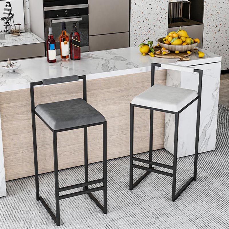 Metal Low Back Counter Stool Modern Aemless Upholstered Bar Chair