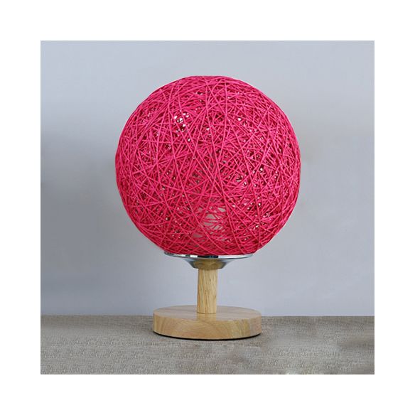 Lampada da tavolo intrecciata a mano rattan Contemporary 6 "/7" W 1 Lulb Light/Red Table Light con ombra globale e base in legno