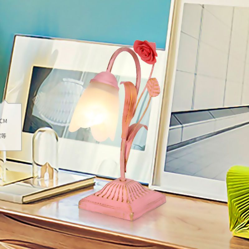 Pastoral Floral Nightstand Light 1-Bulb Metal Night Table Lighting in Blue/Pink for Study Room