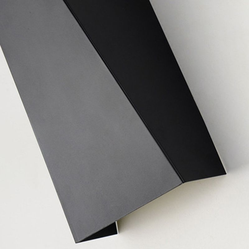 Lámpara de aplicado de pared geométrica metálica de estilo moderno de 2 luces en blanco y negro