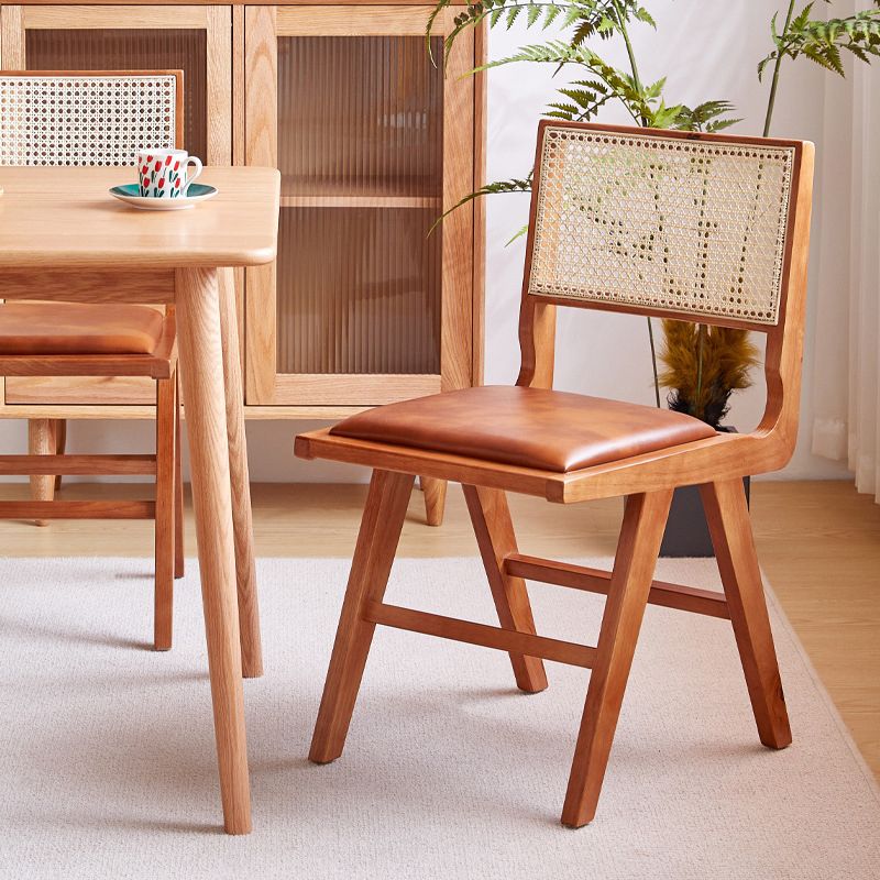 Traditional Upholstered Side Chair Rubberwood Solid Wood Side Chair