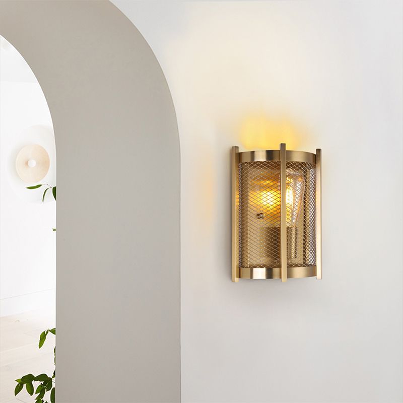 Cutout Shape Wall Lamp Industrial Style Metal 1 Light Sconce in Gold