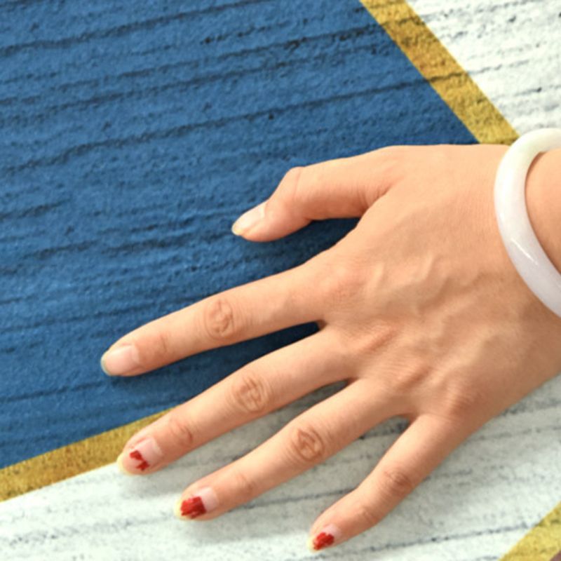 Brown Luxury Rug Polyester Graphic Rug Stain Resistant Rug for Living Room