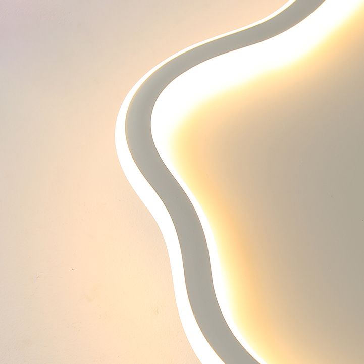 Plafonnier LED créatif moderne en fer forgé, montage encastré avec abat-jour en acrylique